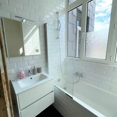The Oasis Apartment, 2 Bedrooms South * אנטוורפן