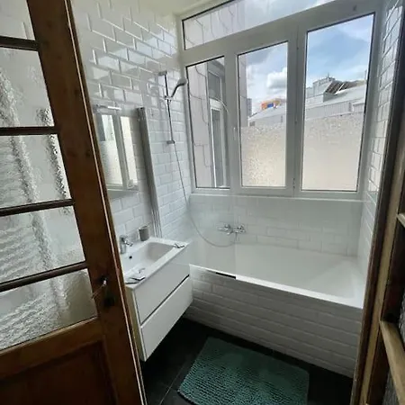 The Oasis Apartment, 2 Bedrooms South